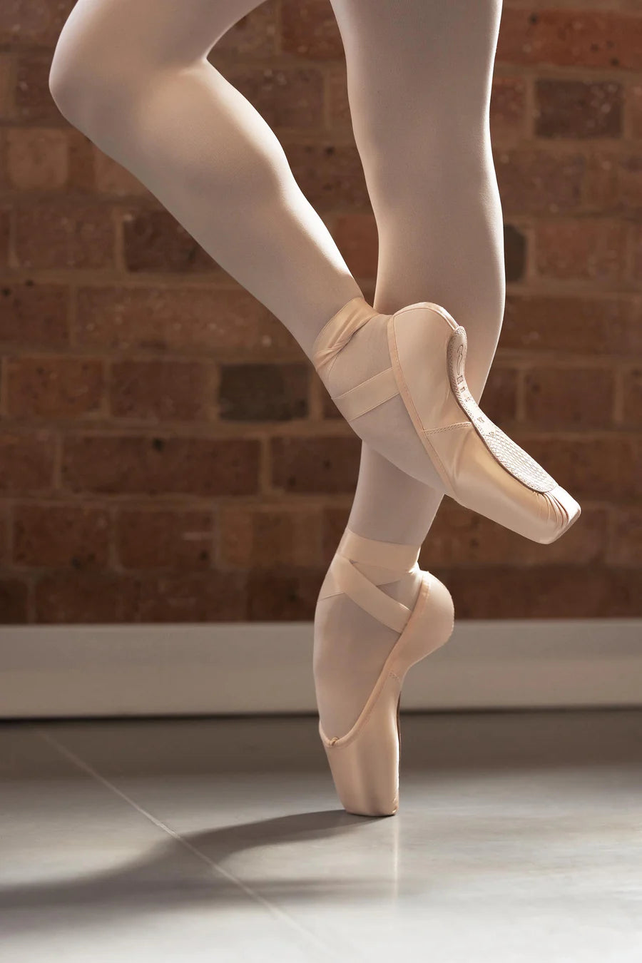 S0161 Grace Pointe Shoe