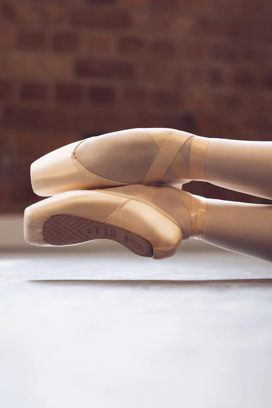 S0160 European Balance Pointe Shoe