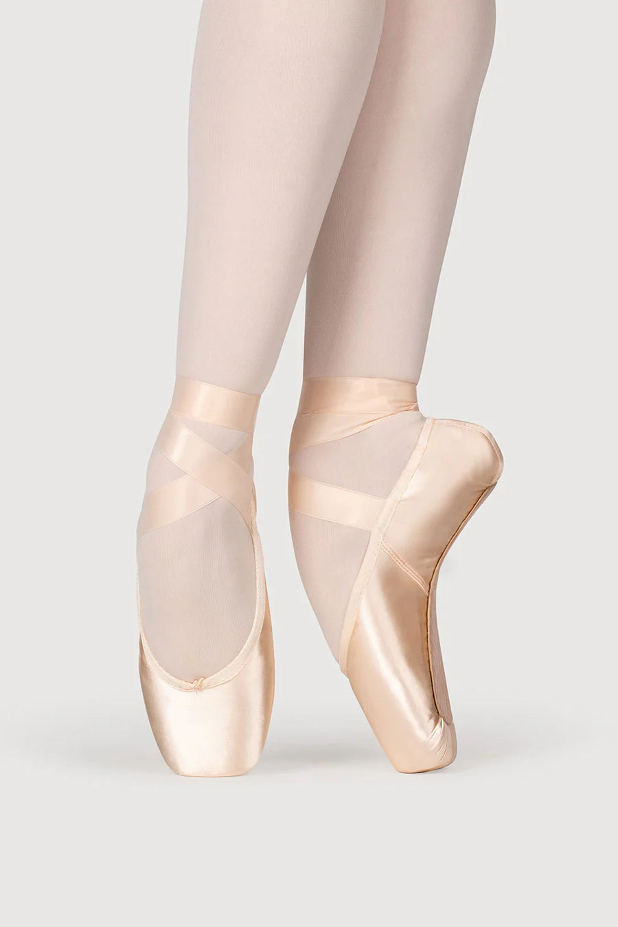 S0160 European Balance Pointe Shoe