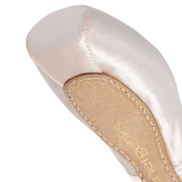 Stella Pointe Shoe - Flexible Soft